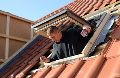 Pose de fenêtres de toit Velux à Vougrey